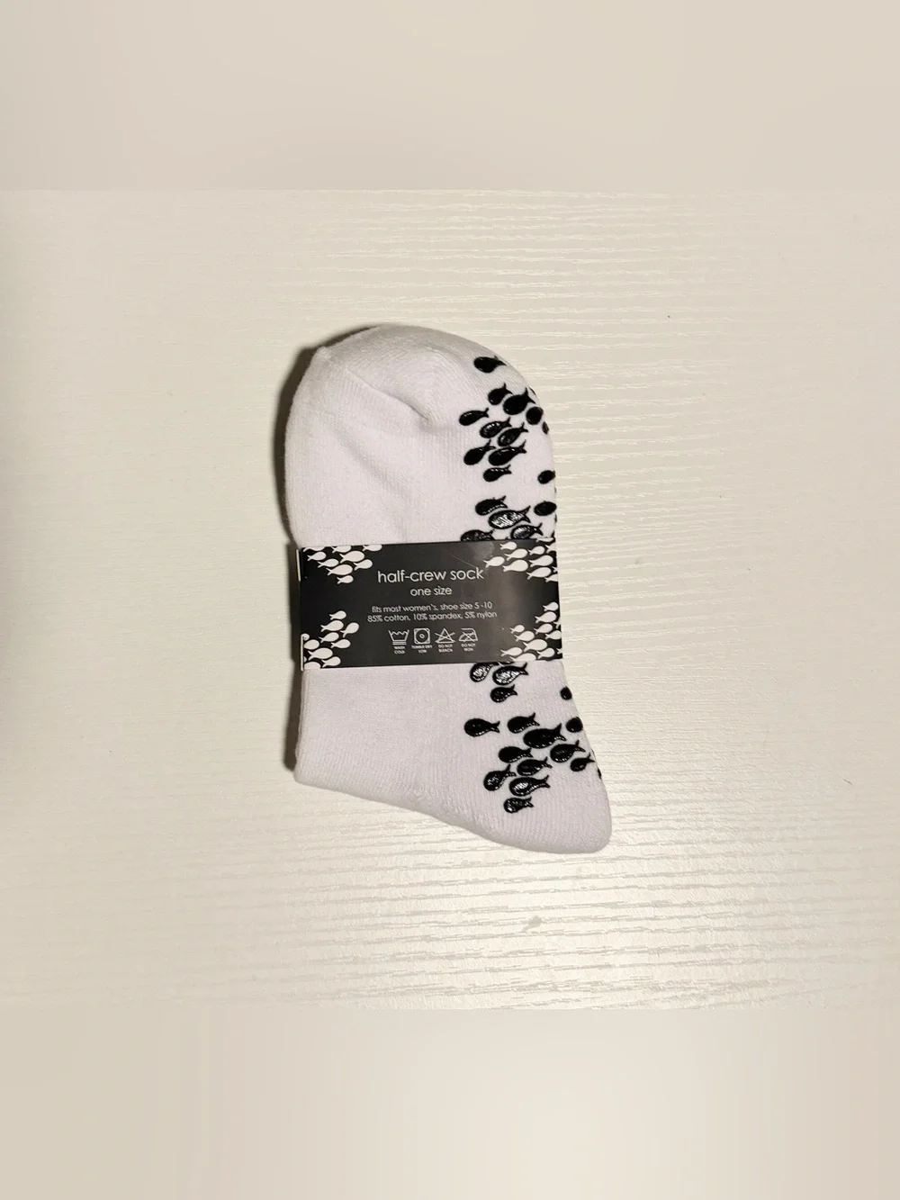 Fighting Eel Half Crew Grip Fish Yoga Pilates Socks New NWT